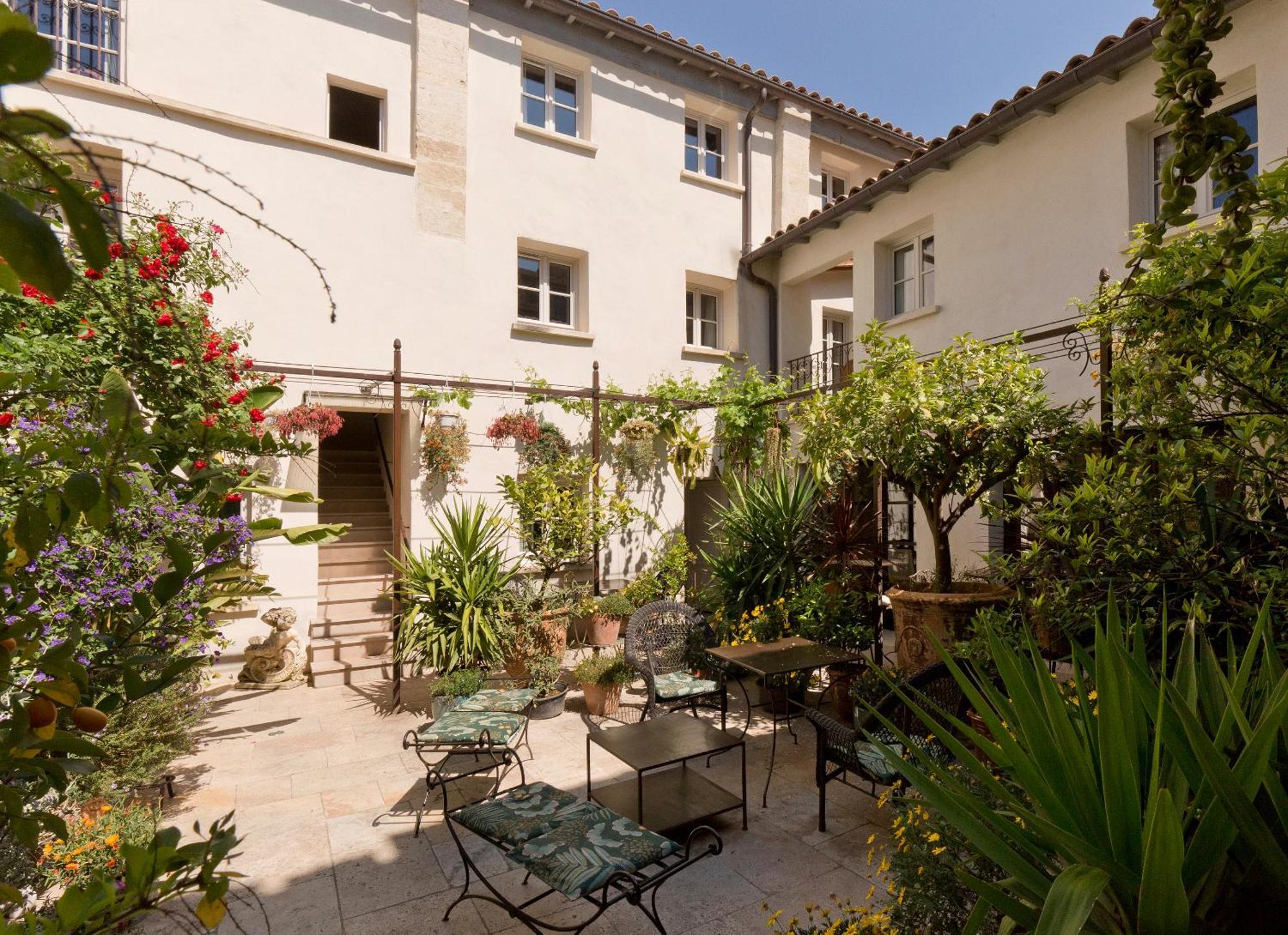 Bed and Breakfast Aux Augustins Avignon Zimmer foto