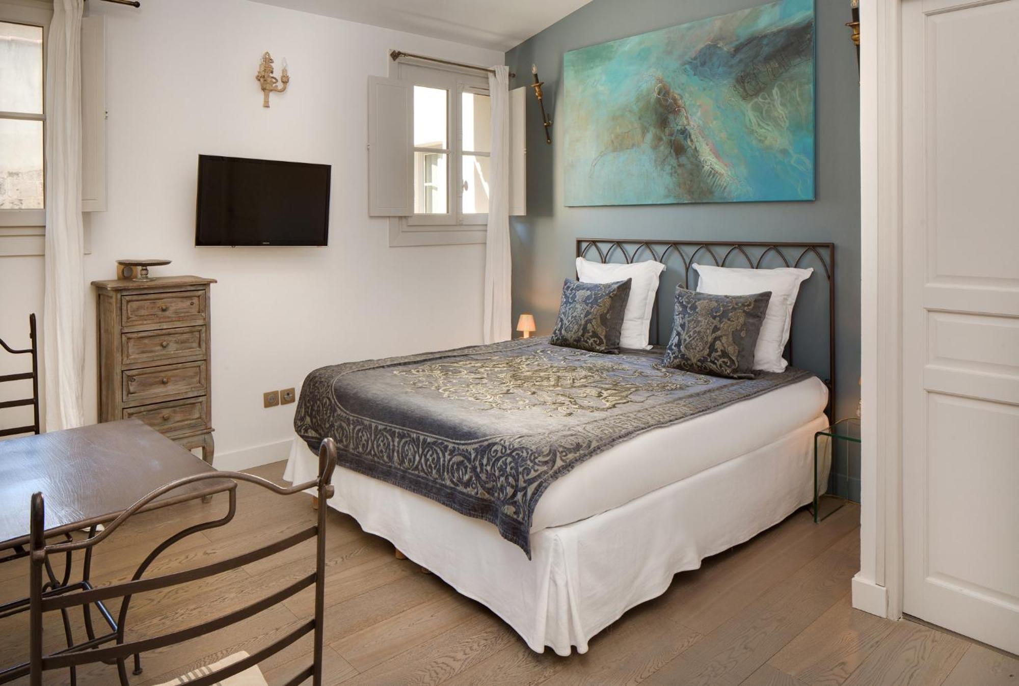 Bed and Breakfast Aux Augustins Avignon Zimmer foto
