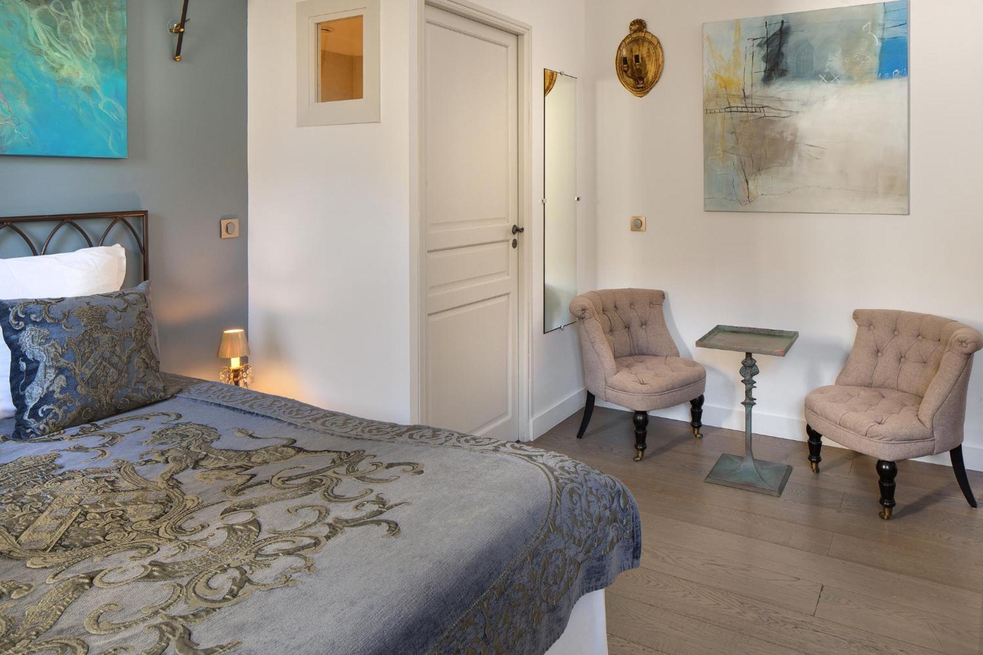 Bed and Breakfast Aux Augustins Avignon Zimmer foto